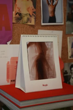 Lifestyle>Rouje CALENDRIER PHOTOS 2025 DefaultTitle